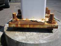 Pylon Base Plate Rusting